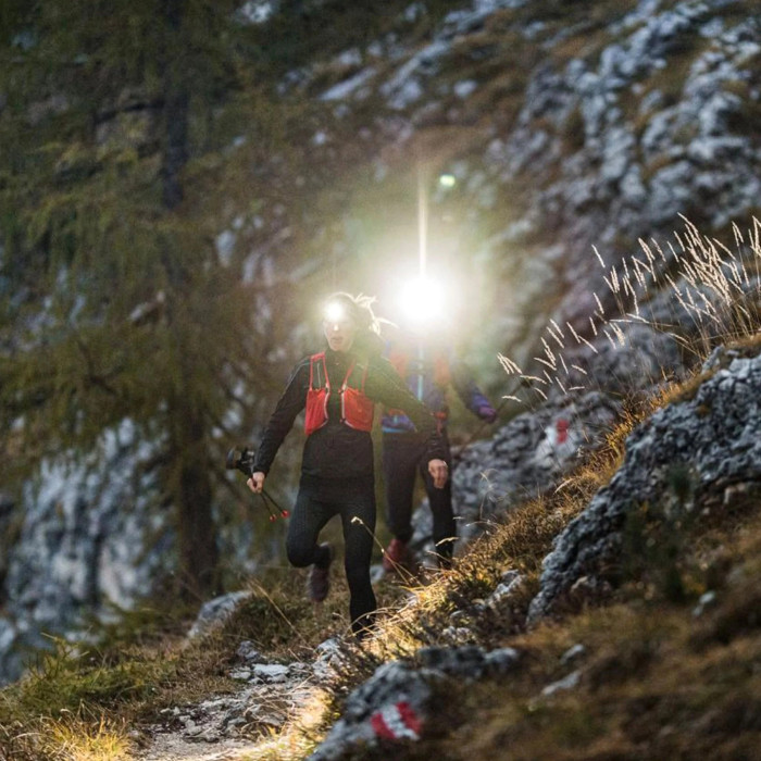 Налобний ліхтар LedLenser NEO 9R Black 