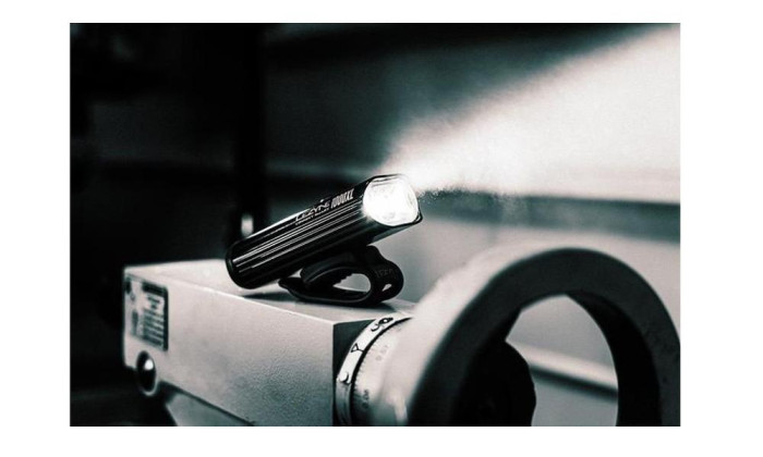 Комплект фар Lezyne CONNECT SMART 1000XL /KTV SMART PAIR 1000/75 люменов 