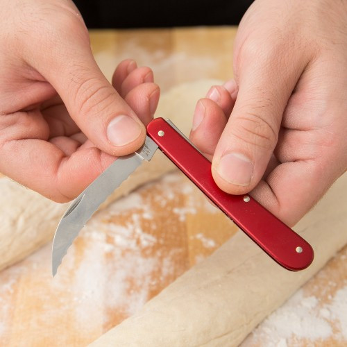 Ніж Victorinox BAKER'S KNIFE 
