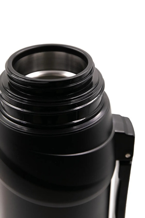 Термос Tramp Travel Line 1,6л UTRC-139, чорний 