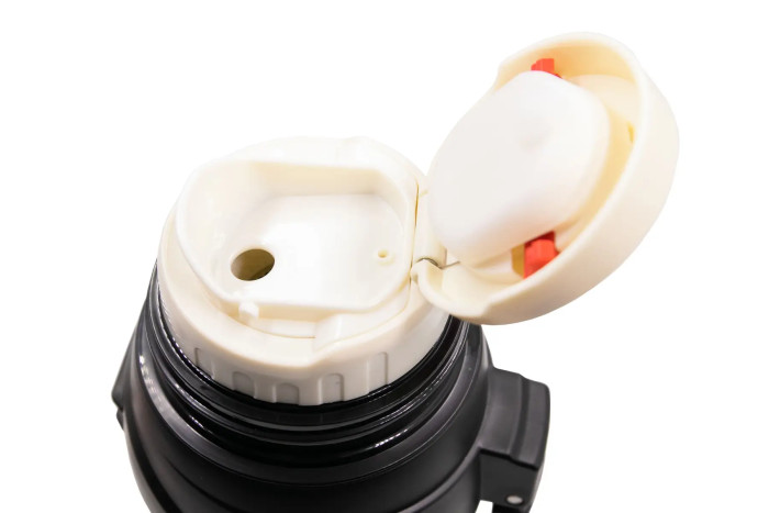 Термос Tramp Travel Line 1,6л UTRC-139, оливковий 