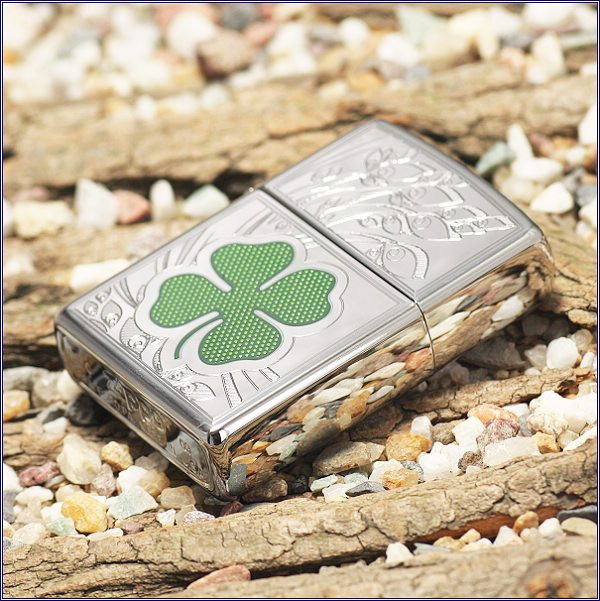 Запальничка Zippo 250 CLVR 24699 