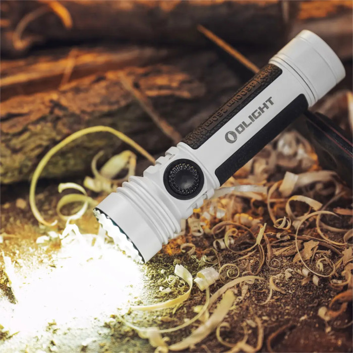 Ліхтар Olight Seeker 4 Pro White 