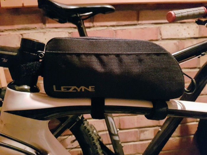 Сумка на раму Lezyne ENERGY Caddy XL 0,8 л Y13 чорна 
