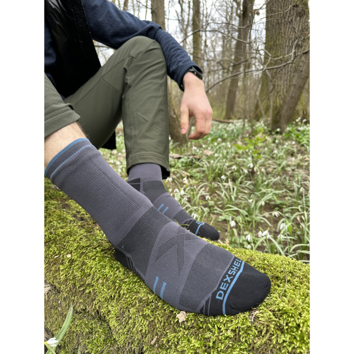 Шкарпетки водонепроникні Dexshell Running Lite 2.0 Socks, сірі, розмір L (43-46) 