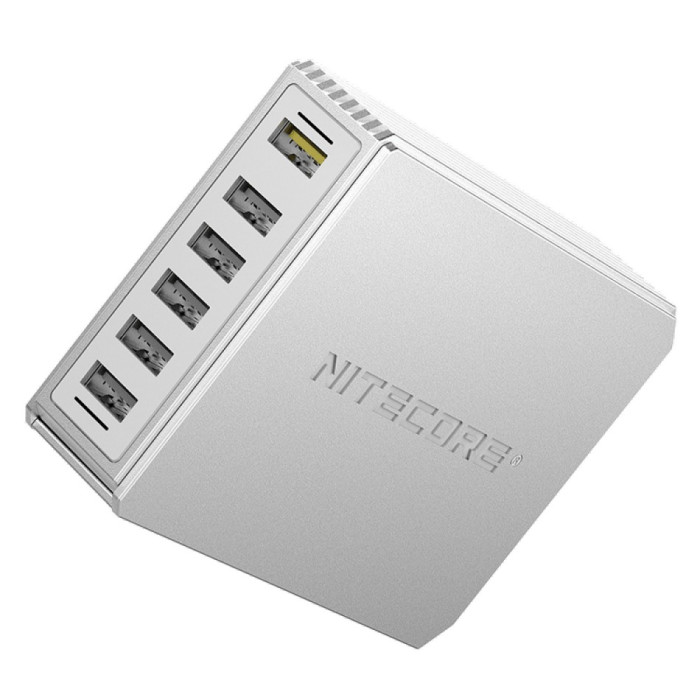 Зарядний пристрій Nitecore UA66Q 