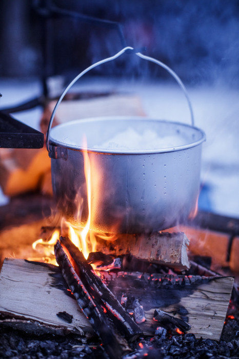 Набір посуду Trangia Camping Set 24 (казанок, каструля, сковорідка, чайник, кришка, ручка, ремінець) 