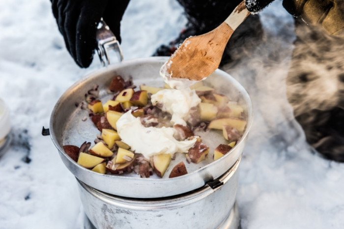 Набір посуду Trangia Camping Set 24 (казанок, каструля, сковорідка, чайник, кришка, ручка, ремінець) 