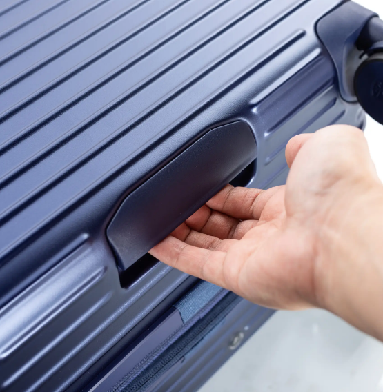 Валіза Heys Cruze (S) Navy (10148-0028-21) 