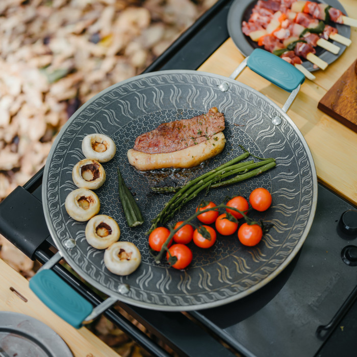 Сковорода з нержавіючої сталі з силіконовими ручками Naturehike CNK2550CF011, 34 х 34 см 