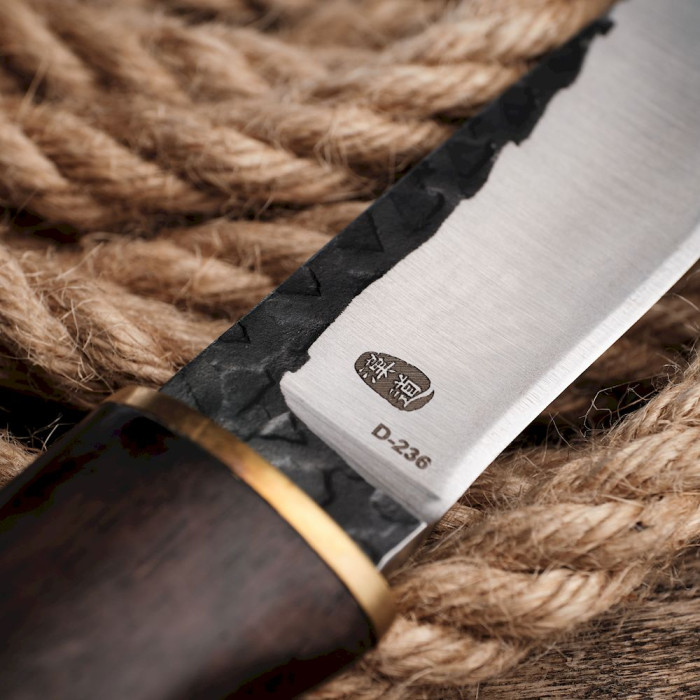 Ніж HX Outdoors D-236, дерево 