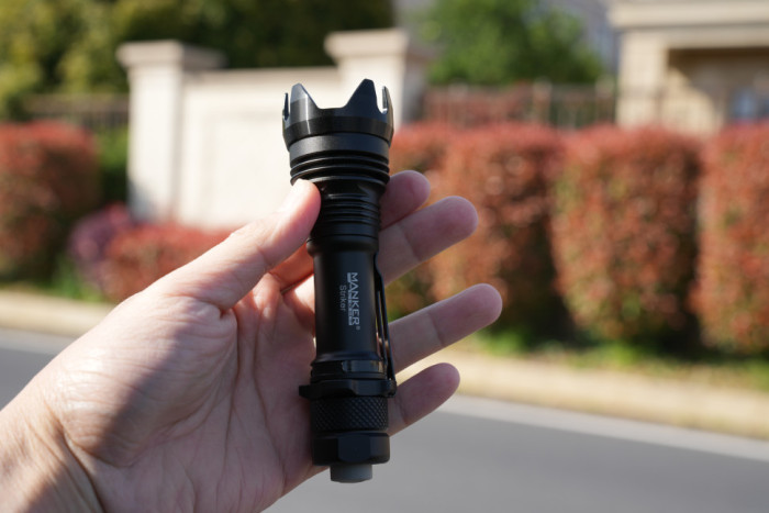 Ліхтар Manker Striker Black bundle, чорний 