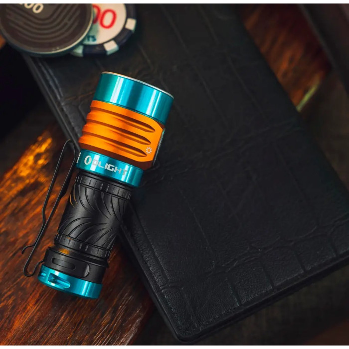 Ліхтар Olight Baton Turbo Roadster 