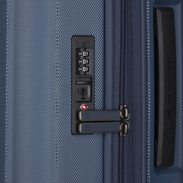 Чемодан на 4 колесах Victorinox Travel Werks Traveler 6.0 Hs/Blue M Expandable 75 л (Vt609971) 