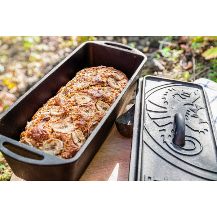Жарівня чавунна Petromax Loaf Pan with Lid 2,4 л