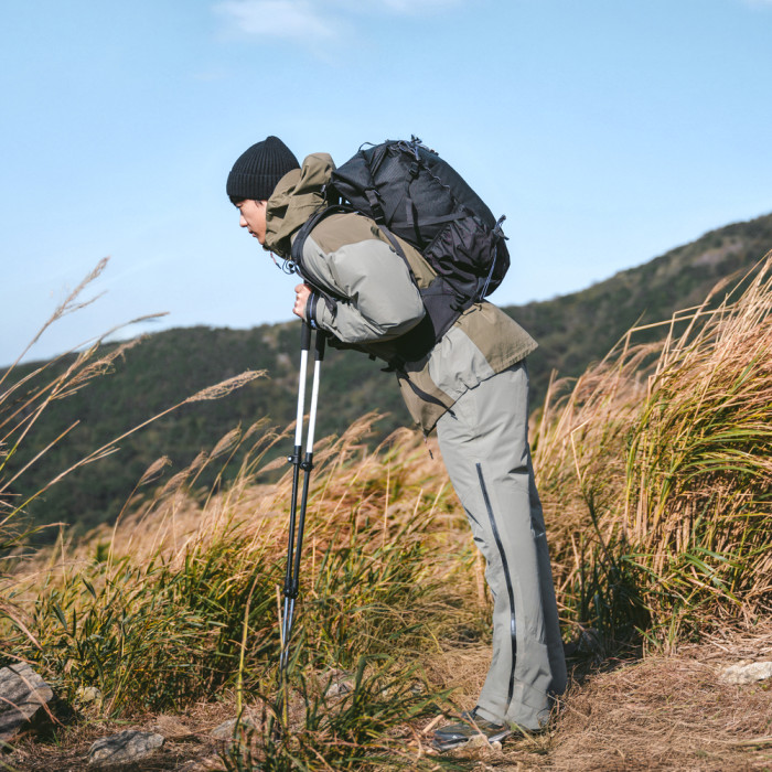 Трекінгова палиця 3-секційна Naturehike ST06 NH17D006-D, 66-135 см, біла 