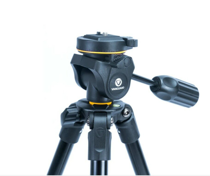 Штатив Vanguard Vesta 204ap (Vesta 204ap) 