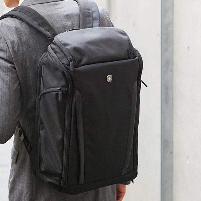 Рюкзак для ноутбука Victorinox Travel Altmont Professional/Dark Earth 22 л (Vt605305) 