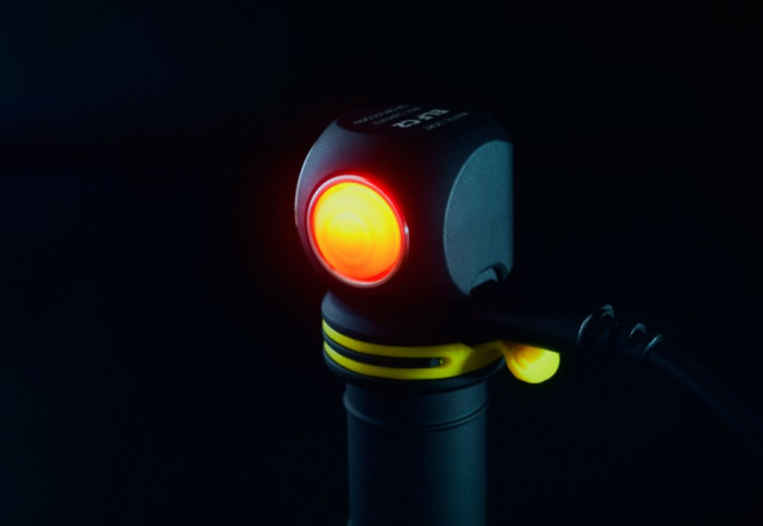 Ліхтар Armytek Elf C2 Micro USB+18650 LH351D White (холодне світло) 