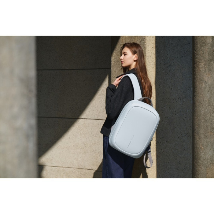 Рюкзак XD Design Bobby Edge світло-сірий 30х17х44 cm 