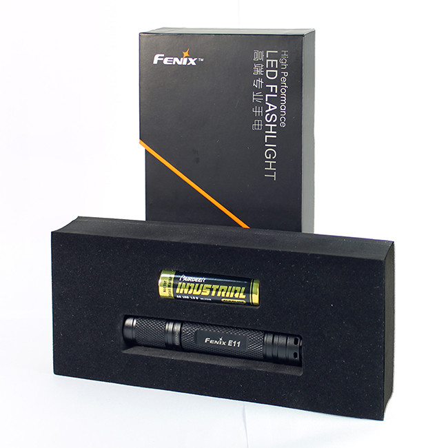 Кишеньковий ліхтар Fenix E11 чорний у подарунковій упаковці, 115 лм. 
