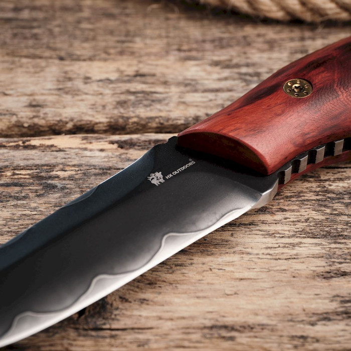 Ніж HX Outdoors D-209, дерево 