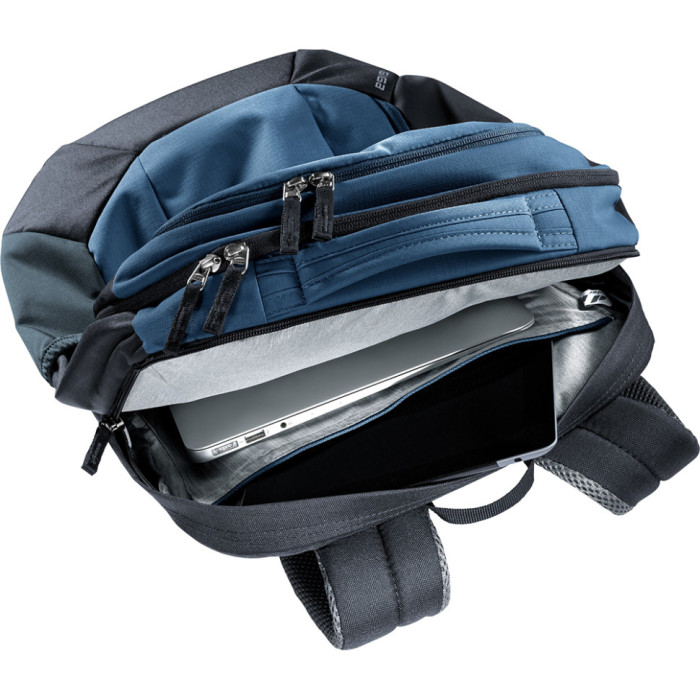 Рюкзак DEUTER Giga колір 1348 marine-ink 