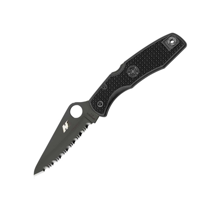 Ніж Spyderco Pacific Salt Black Blade , полусеррейтор C91SBBK 