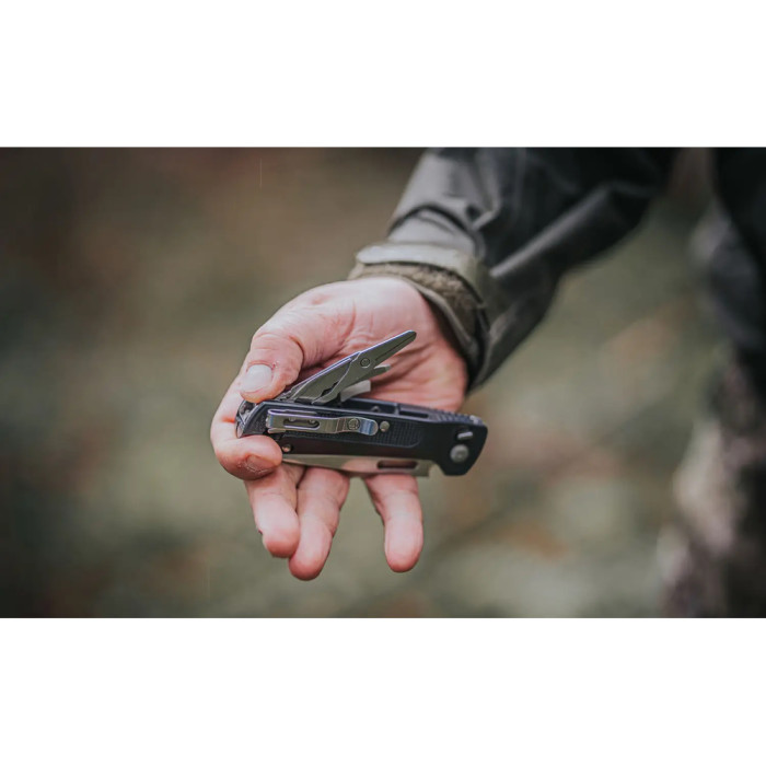 Ніж-мультитул Leatherman Free K4 Gray 
