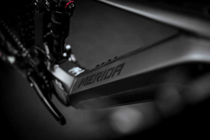 Велосипед Merida 2021 eone-forty 400 l (43) silk anthracite /black 