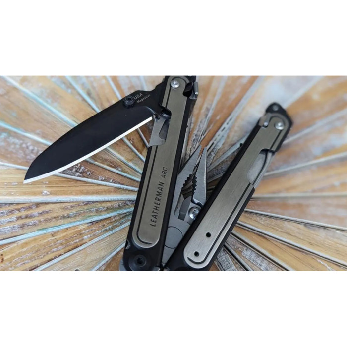 Мультитул Leatherman ARC, нейлоновый чехол, биты  