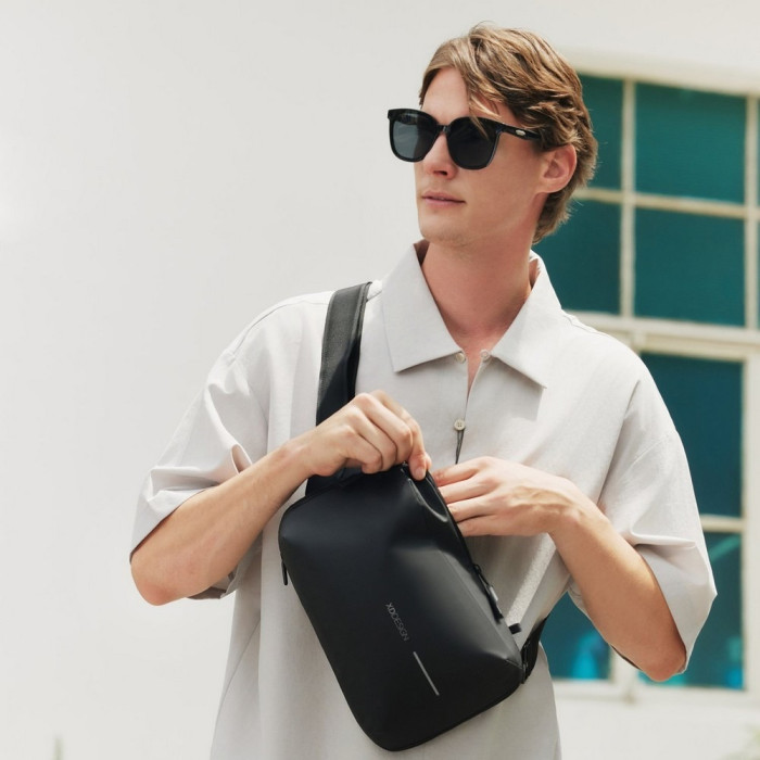 Рюкзак антивор XD Design Bobby Expandable Sling синий  