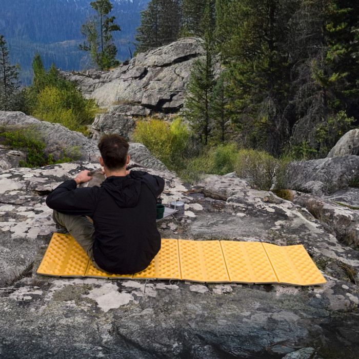 Коврик туристический складной одноместный Naturehike CNK2650WS027, 185 х 56 х 2.6 см, золотистый  