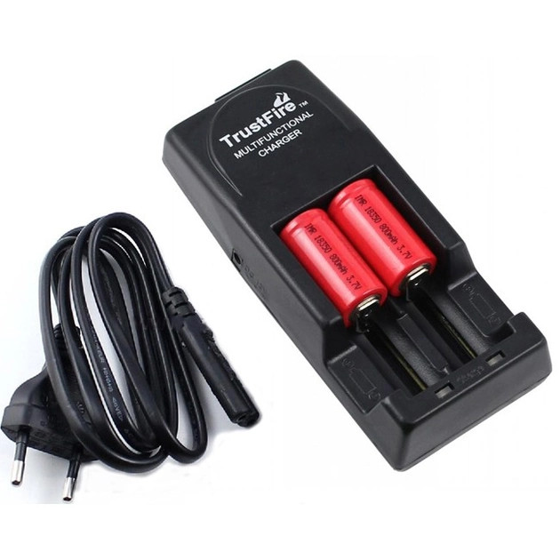 Зарядное устройство 2*18650 Trustfire new (поврежденная упаковка) УЦЕНКА  