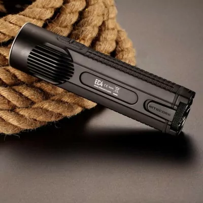 Карманный фонарь Nitecore EC4, 1000 люмен  