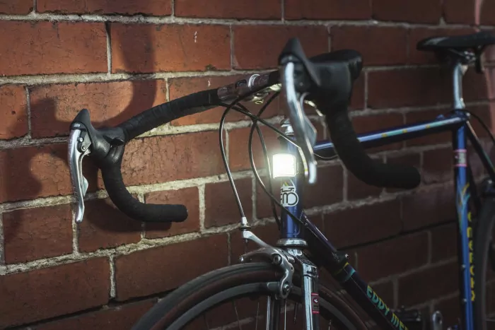 Мигалка задняя Knog Mid Cobber Rear 170 Lumens  