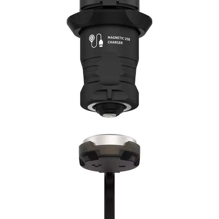 Тактический фонарь Armytek Predator Pro, магнитная зарядка, v. 3.5,XHP35HI (F07301C)  