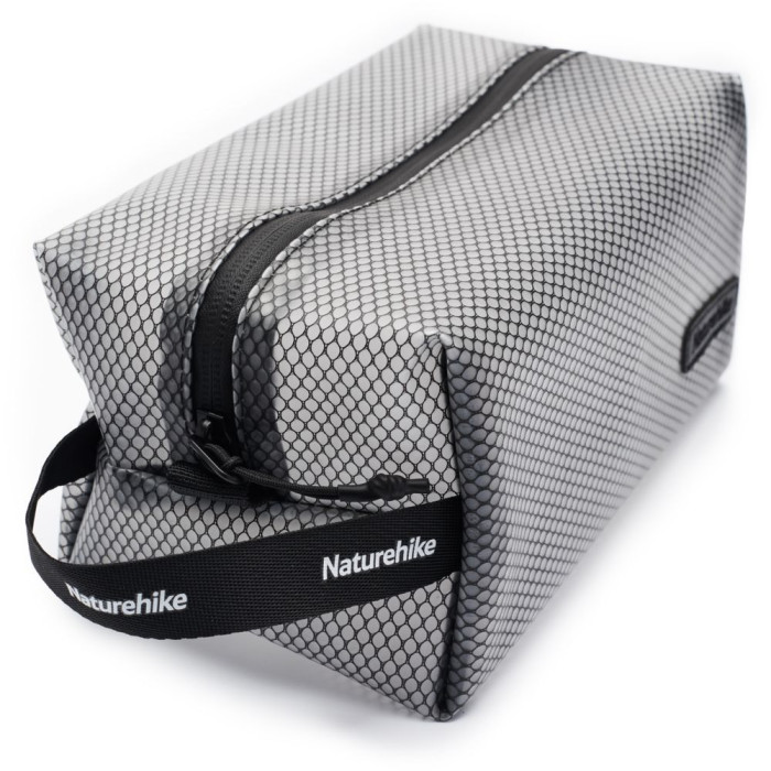 Косметичка (несессер) Naturehike Q-9A TPU NH19SN010, размер L, 2.6 л, черный  