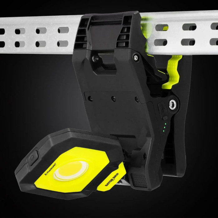 Фонарь профессиональный Mactronic Gator Grip (1700 Lm) Magnetic Recharg Type-C (PWL0112)  