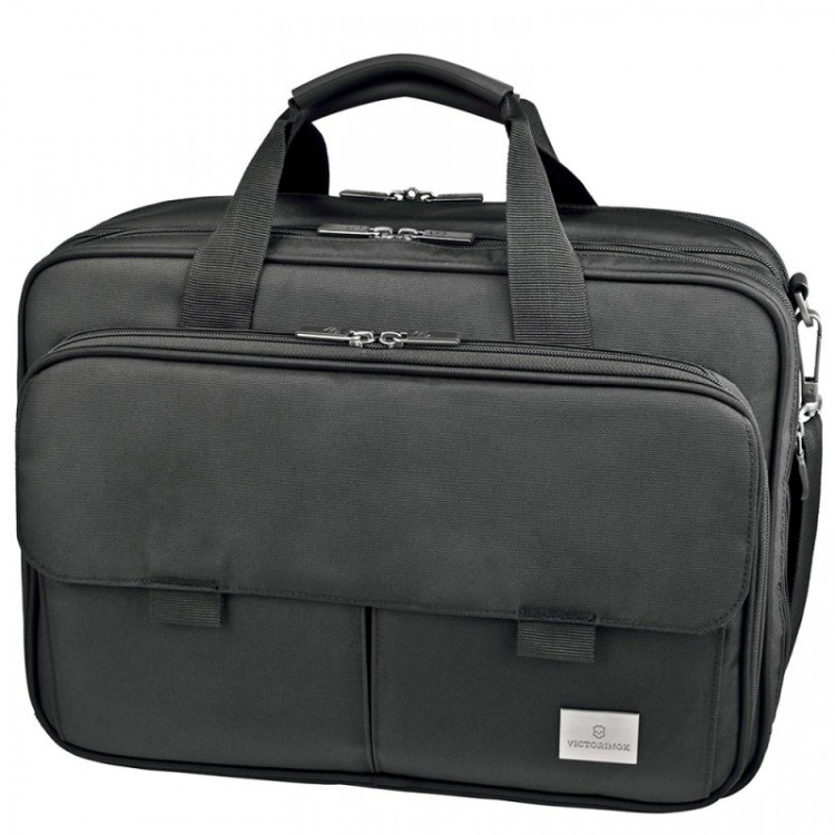 Мужская сумка Victorinox Travel Werks Professional/Black Executive 17 7 л (Vt303338.01) 