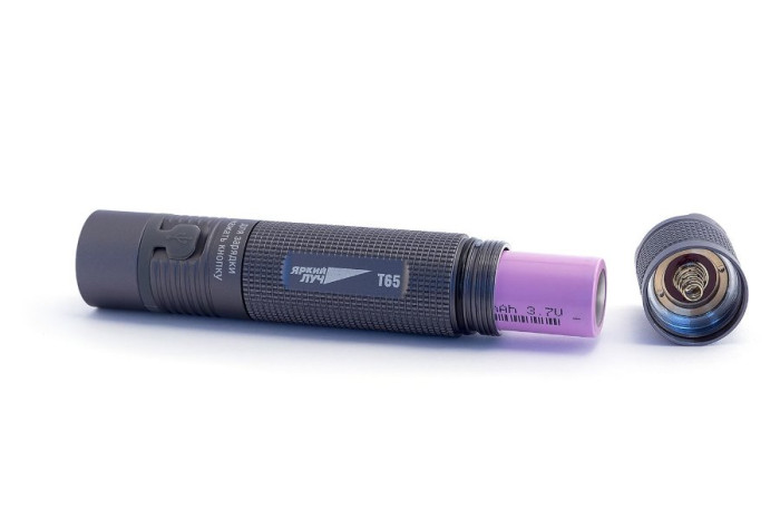 Туристический фонарь Яркий Луч YLP ESCORT T65, черный, Cree XM-L2 NW  