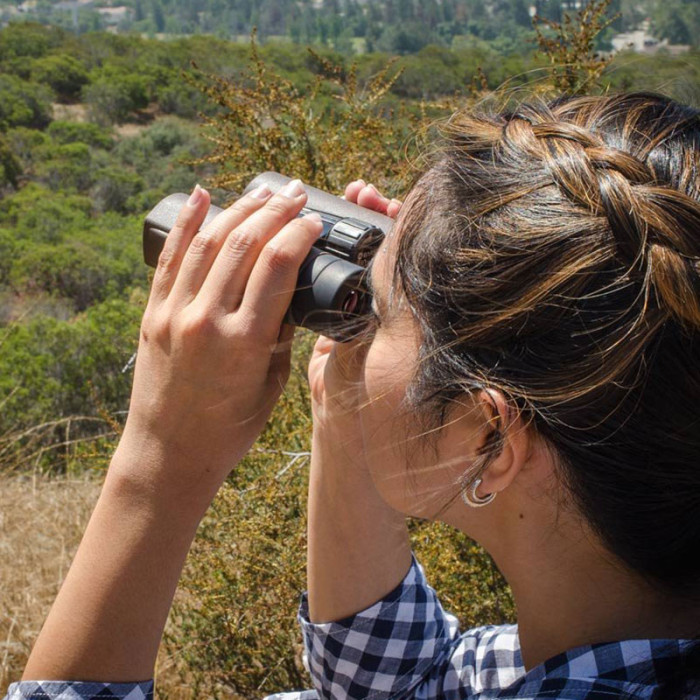 Бинокль Barska Embark 10x26 WP  