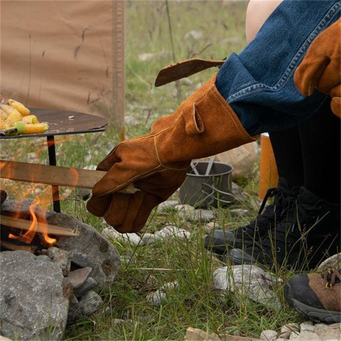 Перчатки огнеупорные Naturehike 35×14см Cow Split Leather Heat/Fire Resistent Gloves, коричневый  