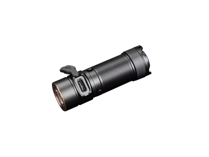 Фонарь ручной Fenix E18R V2.0 (возобновлен/ ремонт соединения платы/ открытая упаковка)  