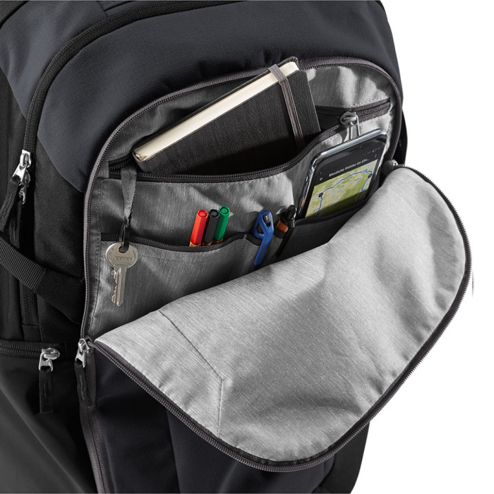 Рюкзак DEUTER Gigant цвет 4701 graphite-black  