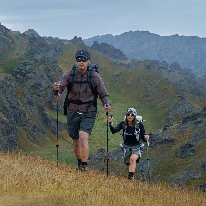 Комплект трекинговых палок карбоновых телескопических, 2 шт Naturehike CNK2550DS015, 61–135 см, зеленый  