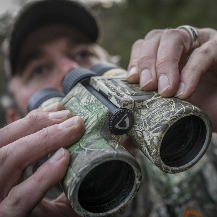 Бинокль Vanguard Vesta 10x42 WP Realtree Edge (Vesta 1042RT)  