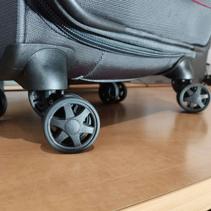 Чемодан Swissbrand Celtic (S) Dark Grey (SWB_LSCEL803S)  