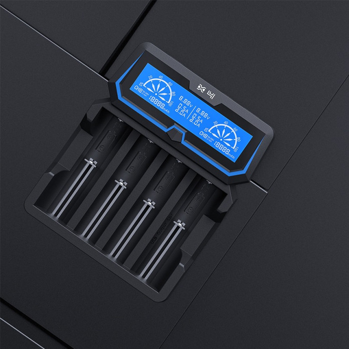 Зарядное устройство Xtar New X4  