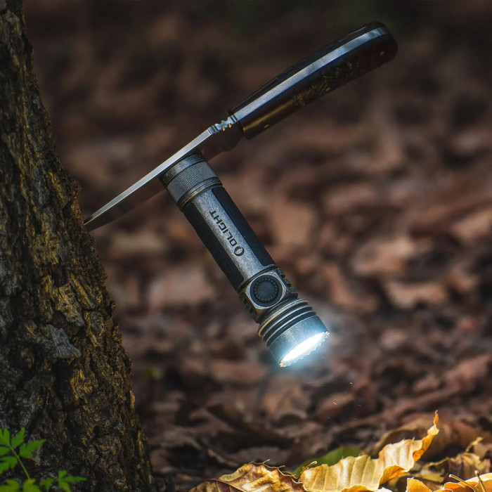 Фонарь Olight Seeker 4 Pro CW Silver-Plated Bronze  
